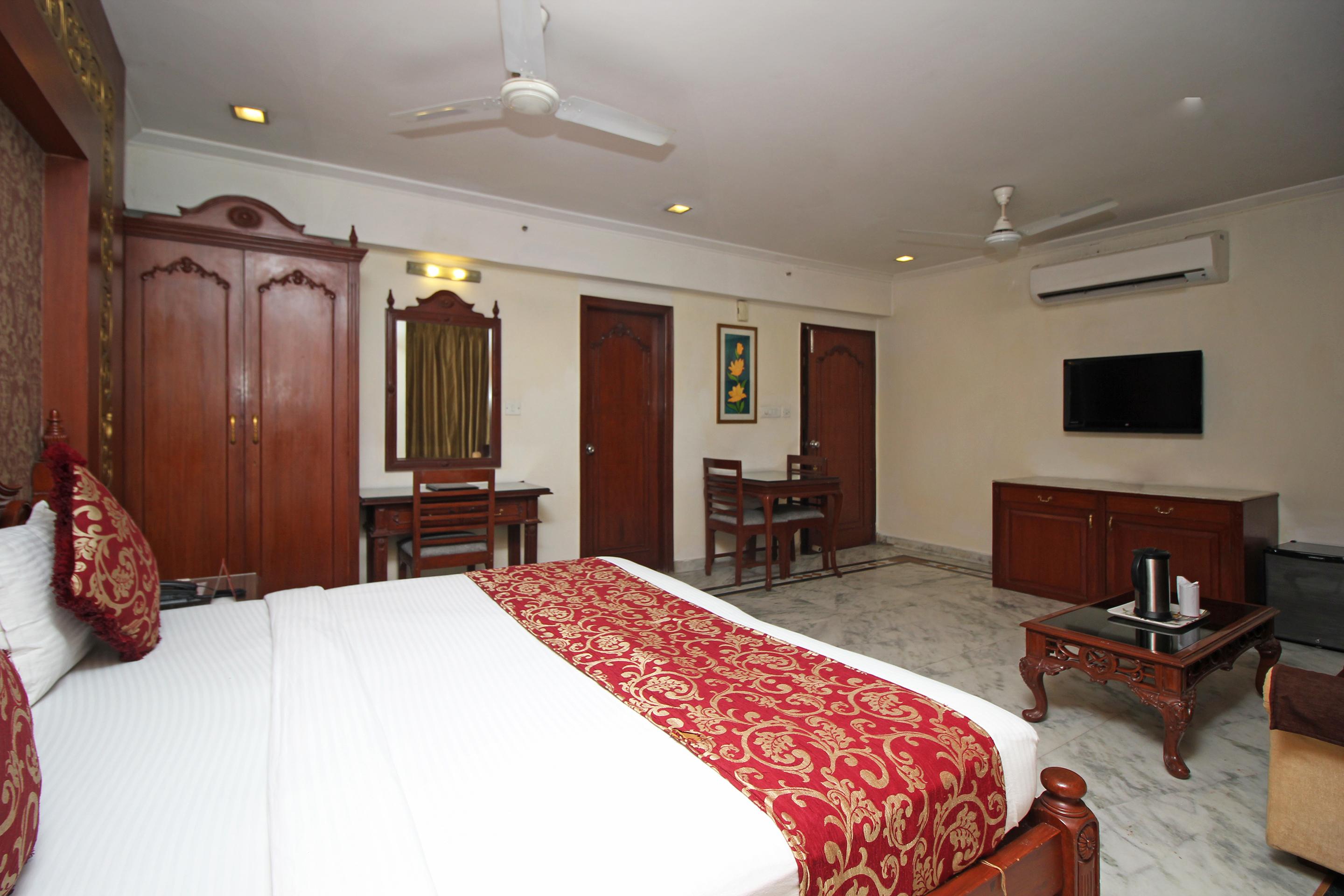 Oyo 5915 Hotel Swagath New Delhi Eksteriør billede