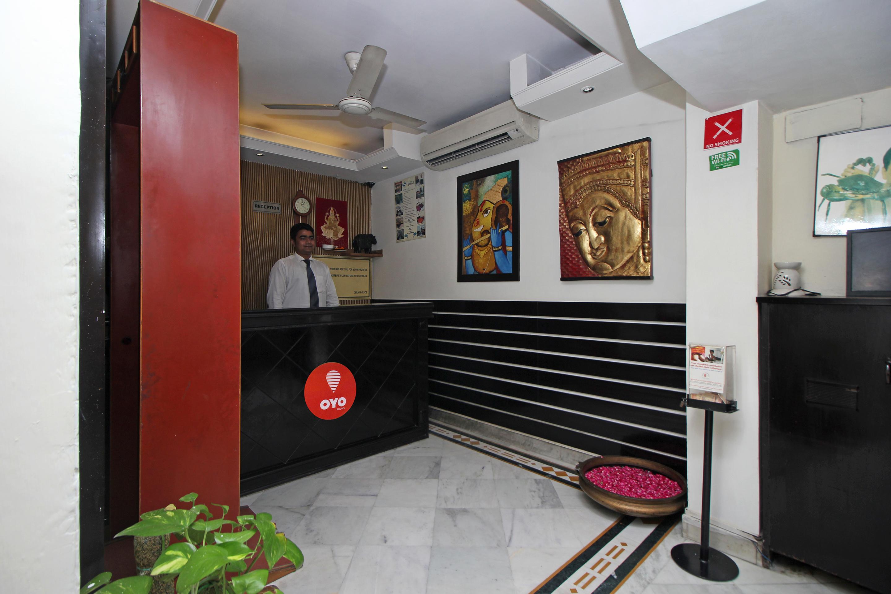 Oyo 5915 Hotel Swagath New Delhi Eksteriør billede